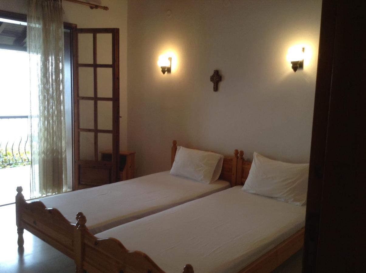 Ktena Apartments Platanias  Room photo