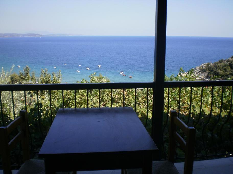Ktena Apartments Platanias  Room photo